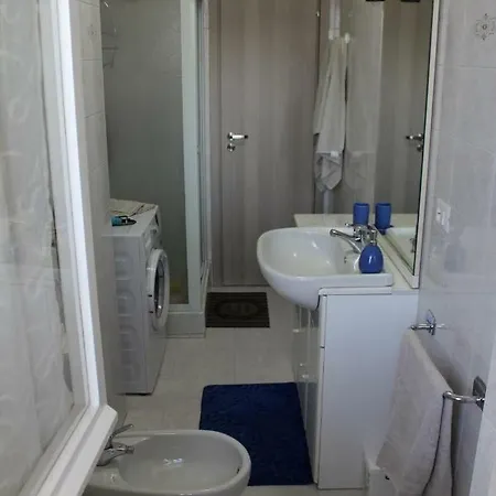 Apartment La Casa Dell'albero Al Vento Turin